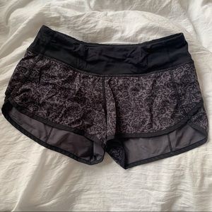 lululemon speed up shorts